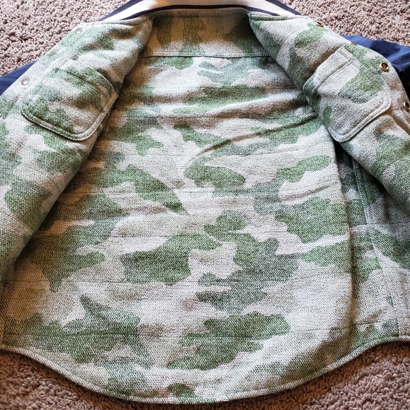 Boy M Reversible Jacket - Picture 3 of 5